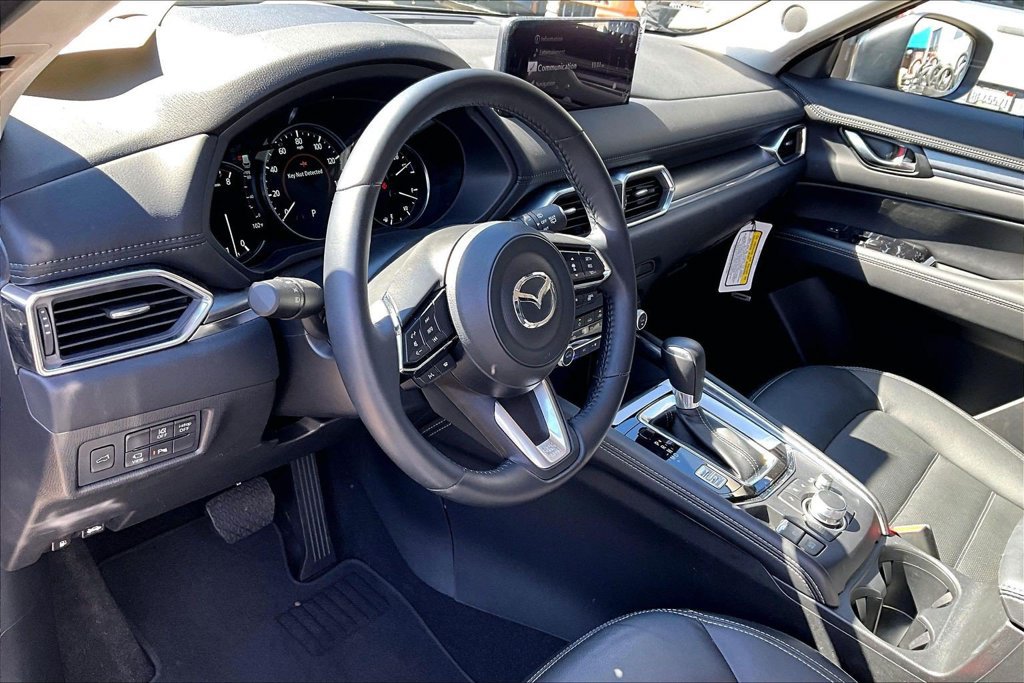 Used 2025 MAZDA CX-5 AWD 2.5 S w/ Premium Plus Pkg image 9