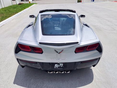 Used 2019 Chevrolet Corvette Stingray Coupe w/ Battery Protection Package RWD image 7