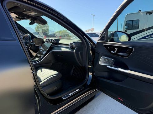 Used 2025 Mercedes-Benz C 36 AMG S image 23