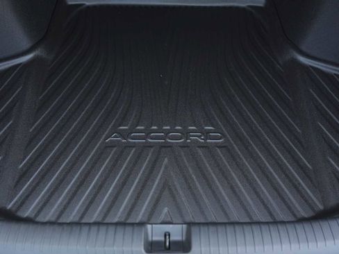 Used 2025 Honda Accord Touring image 27