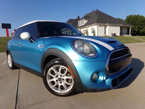 Used 2015 MINI Cooper S image 16