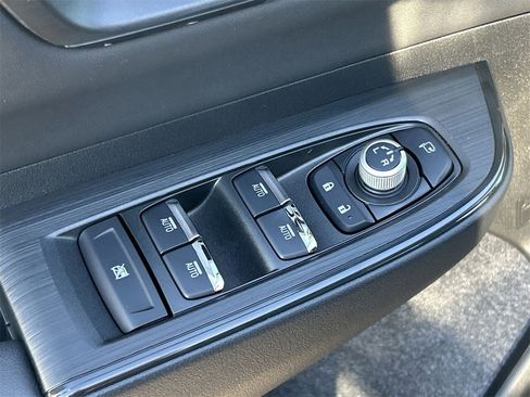 New 2026 Subaru Outback Touring XT image 17