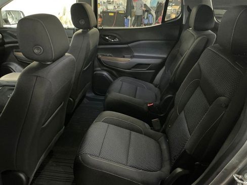 Certified 2023 GMC Acadia SLE w/ Driver Convenience Package AWD/4WD image 25