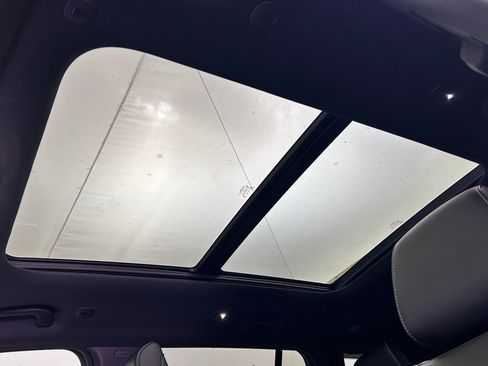 New 2025 Jeep Grand Cherokee Limited w/ Black Appearance Package image 30