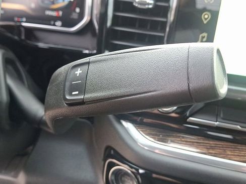 New 2026 GMC Sierra 2500 SLE image 8