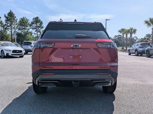 Used 2026 Chevrolet Equinox ACTIV w/ Convenience Package III FWD image 5