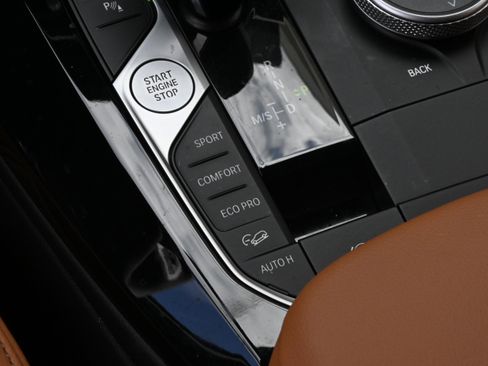 Certified 2024 BMW X3 M40i w/ Premium Package image 20