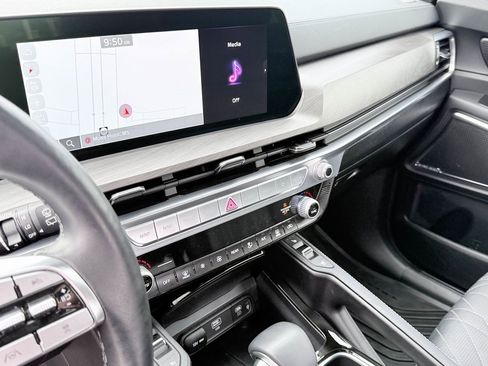 Used 2024 Kia Telluride SX Prestige X-Line image 22