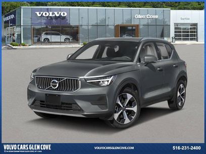 New 2025 Volvo XC40 B5 Ultra w/ Climate Package