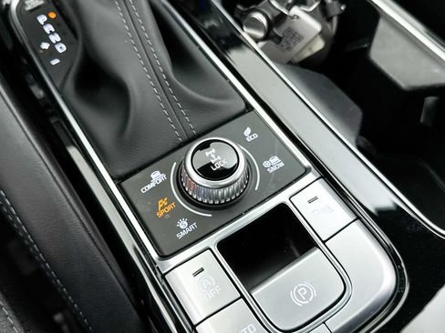 Certified 2024 Kia Telluride EX X-Line AWD/4WD image 12