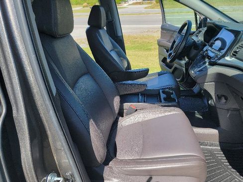 Used 2022 Honda Odyssey EX-L image 11