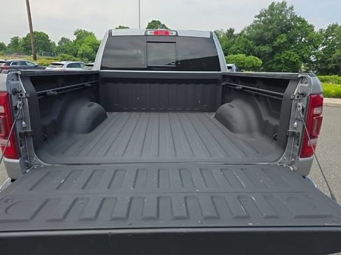 Used 2023 RAM 1500 Laramie AWD/4WD image 13
