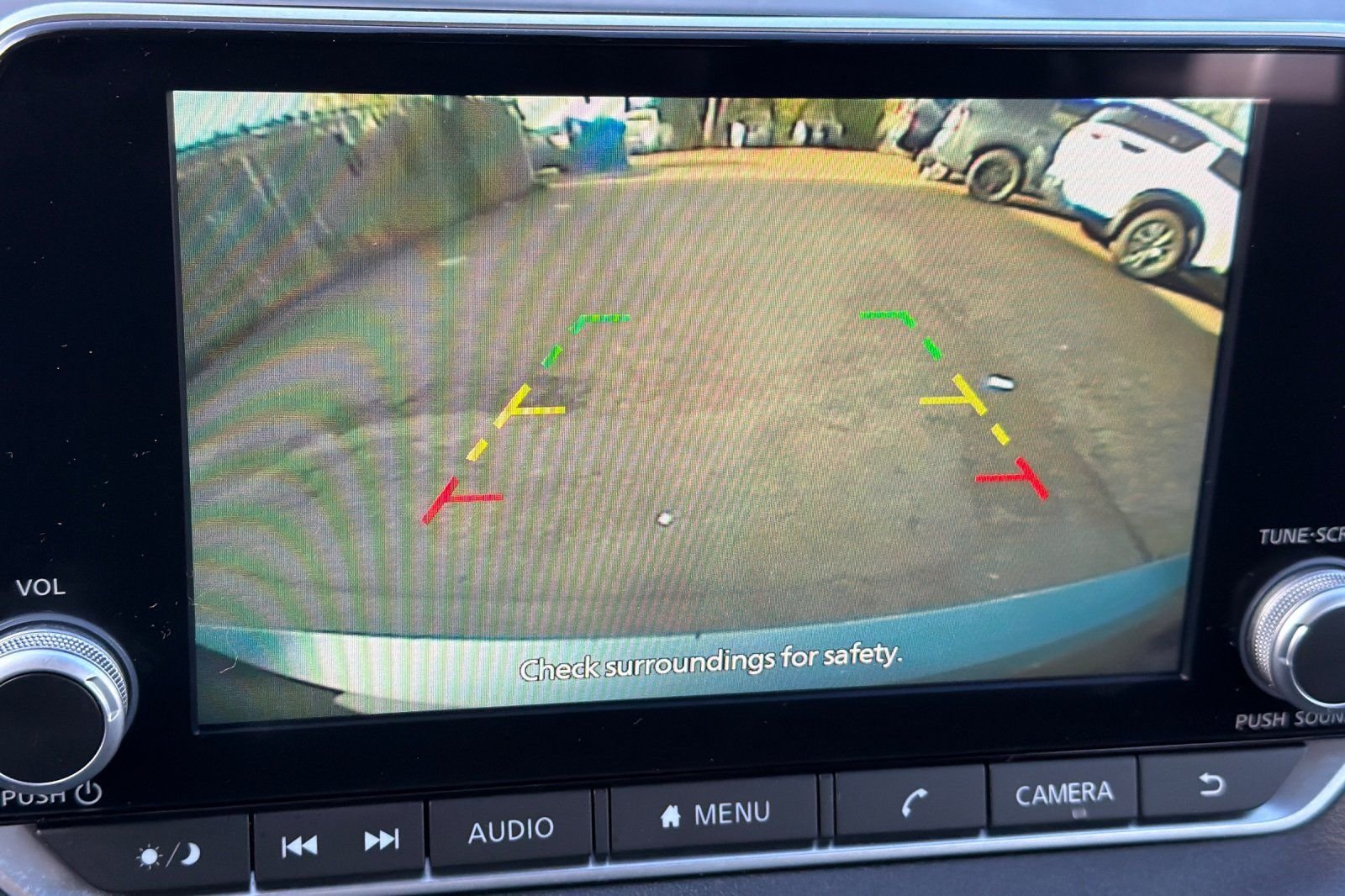 Used 2025 Nissan Sentra SV FWD image 40