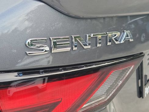 Certified 2024 Nissan Sentra SR FWD image 13