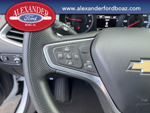 Used 2023 Chevrolet Malibu LS image 23