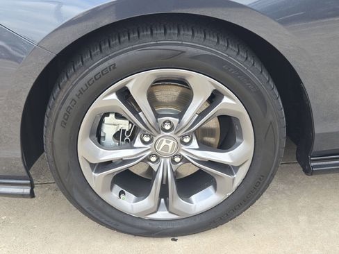 Certified 2023 Honda Accord EX-L image 11