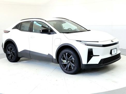 New 2026 Toyota C-HR AWD/4WD image 7