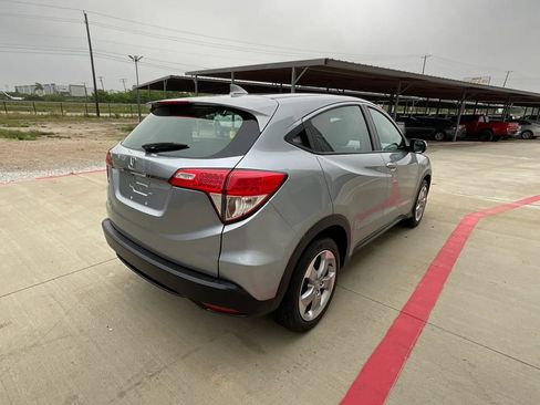 Used 2020 Honda HR-V LX image 19