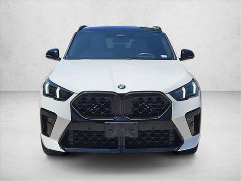 Used 2025 BMW X2 xDrive28i w/ Technology Package AWD/4WD image 2