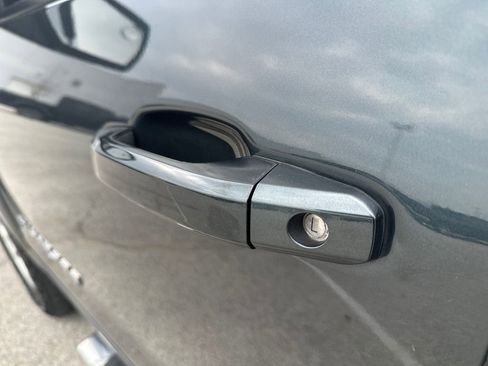 Used 2018 Chevrolet Silverado 1500 LT w/ All Star Edition image 44