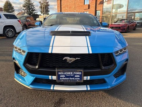 Used 2024 Ford Mustang GT Premium image 8