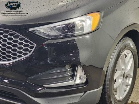 Certified 2024 Ford Edge SEL w/ Convenience Package AWD/4WD image 10