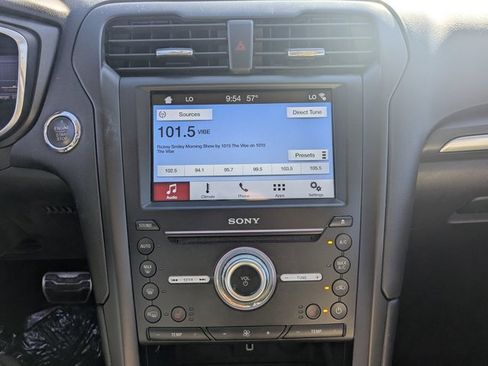 Used 2017 Ford Fusion Titanium image 13