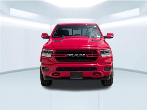 Used 2020 RAM 1500 Laramie w/ Sport Appearance Package AWD/4WD image 10