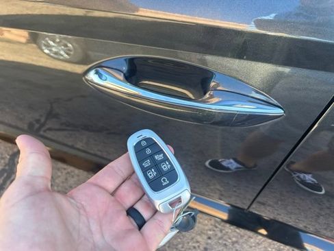 Used 2023 Hyundai Sonata Limited FWD image 18