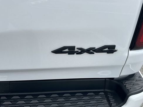 Used 2024 RAM 1500 Big Horn image 9