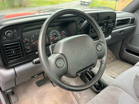 Used 1997 Dodge Ram 1500 Truck 4x4 Regular Cab image 14