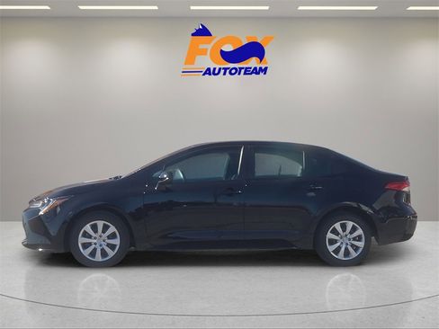 New 2026 Toyota Corolla LE image 2