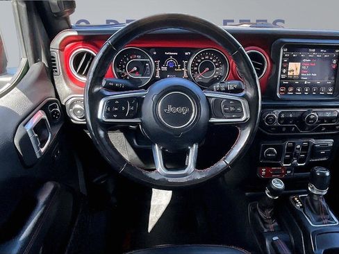 Used 2020 Jeep Wrangler Unlimited Rubicon w/ Dual Top Group AWD/4WD image 8