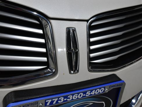 Used 2016 Lincoln MKZ AWD w/ Equipment Group 300A Reserve image 3