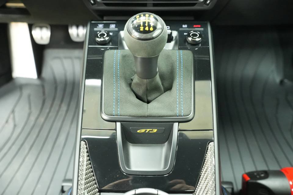 Certified 2022 Porsche 911 GT3 RWD image 24