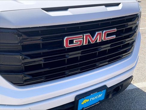 Used 2023 GMC Sierra 1500 Elevation image 32