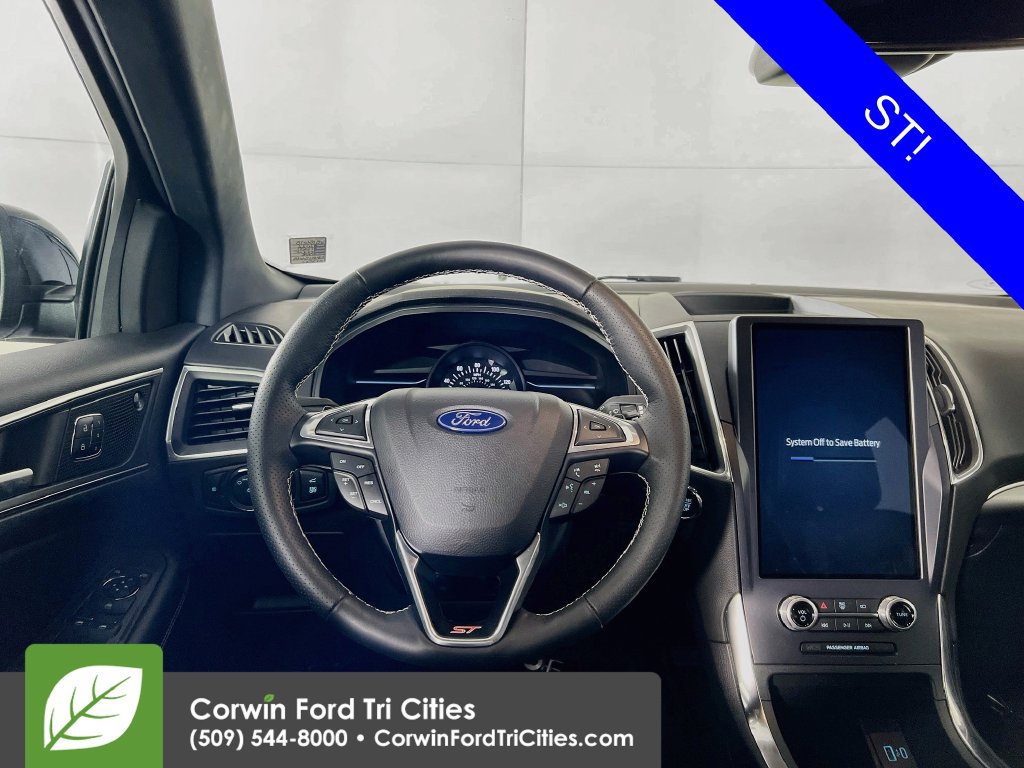 Used 2022 Ford Edge ST AWD/4WD image 25