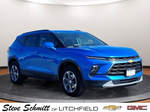 Certified 2024 Chevrolet Blazer LT w/ Convenience Package image 9