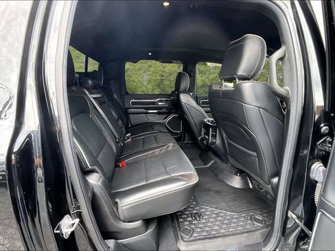 Used 2019 RAM 1500 Laramie AWD/4WD image 25