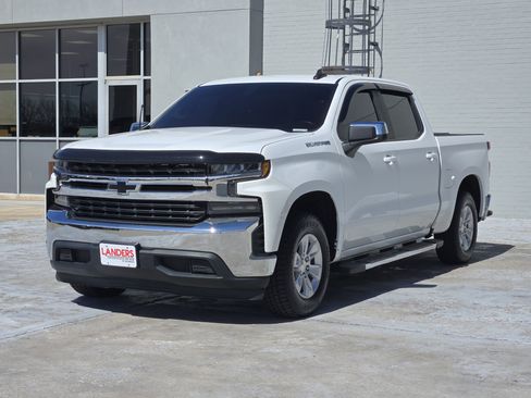 Used 2019 Chevrolet Silverado 1500 LT image 3