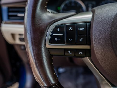 Used 2018 Lexus ES 350 w/ Premier Package FWD image 16