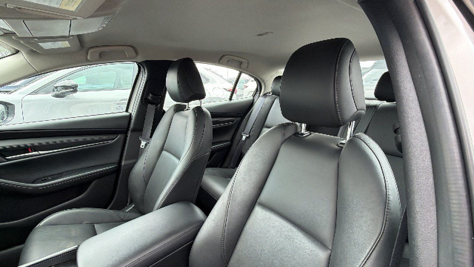 Used 2024 MAZDA MAZDA3 s FWD image 10