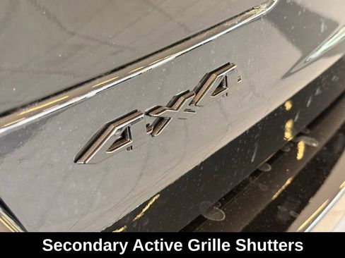 New 2026 Jeep Grand Cherokee Altitude image 34