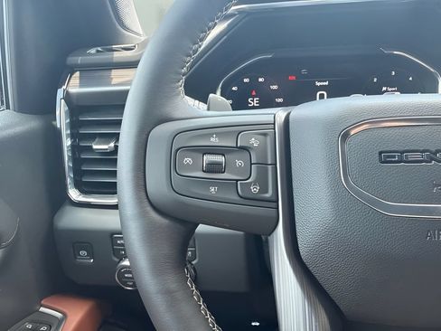 New 2026 GMC Sierra 1500 Denali Ultimate AWD/4WD image 17