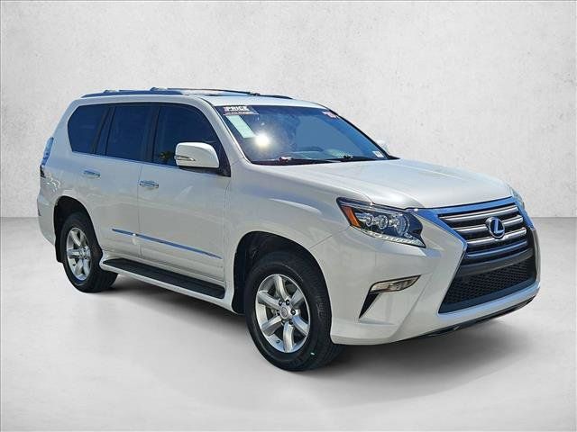 Used 2015 Lexus GX 460 w/ Comfort Package AWD/4WD image 3