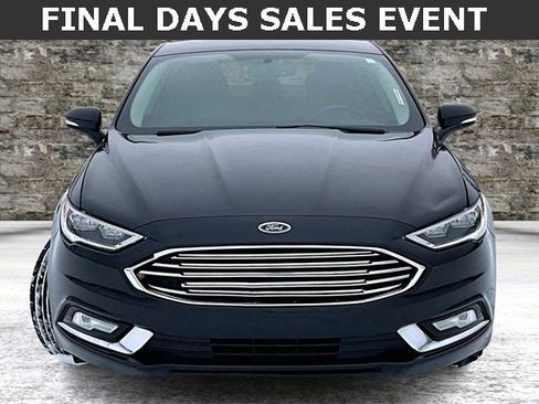 Used 2018 Ford Fusion Titanium image 2