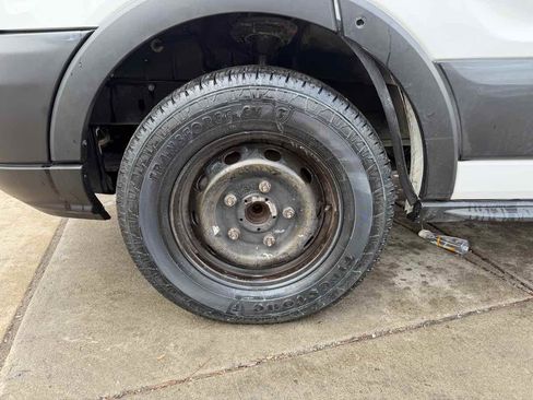 Used 2019 Ford Transit 150 image 7