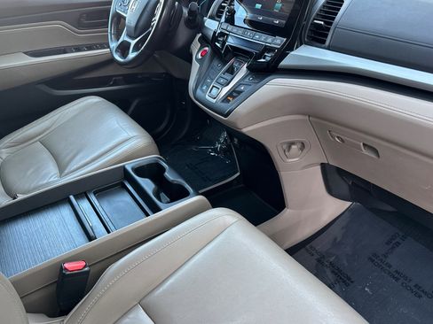 Used 2018 Honda Odyssey EX-L image 32