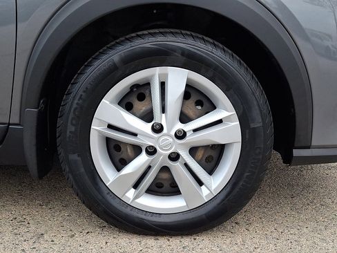 Certified 2023 Nissan Kicks S FWD image 8