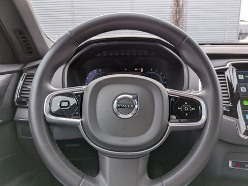 Certified 2023 Volvo XC90 B6 Ultimate image 16